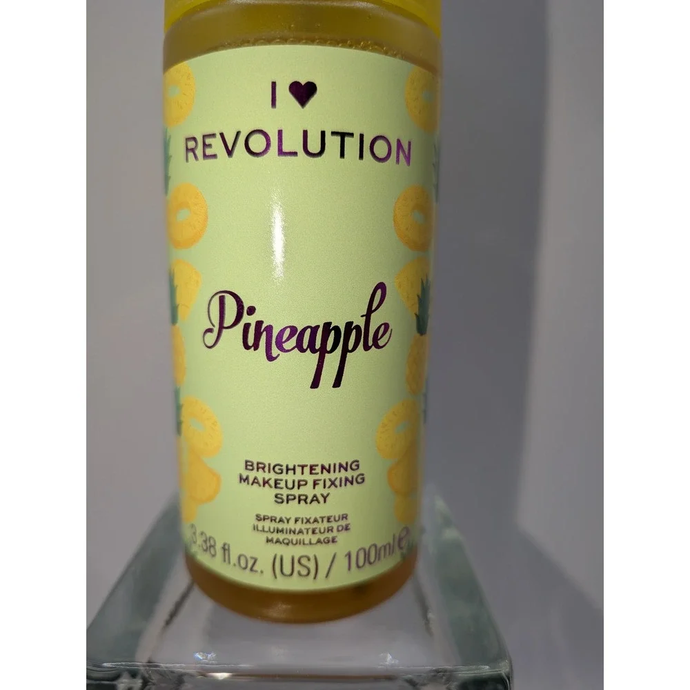 I Heart Revolution Pineapple Brightening Makeup Fixing Spray 3.38oz Set of 2